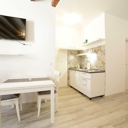 Zen Studio In Center Of Rovinj Zewnętrze zdjęcie